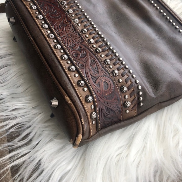 Trinity Ranch Leather Purse - Picture 2 of 13